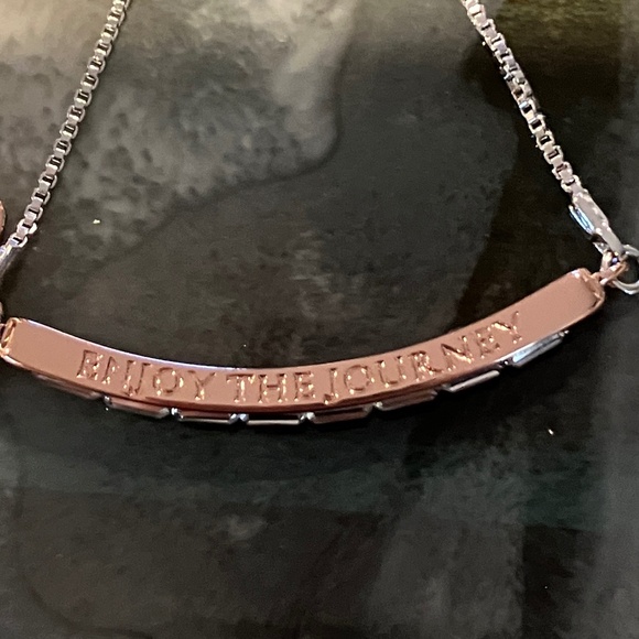 Rhinestone Bar Bracelet Hummingbird & Heart Charm Rose Gold Silver Tone - Picture 7 of 11